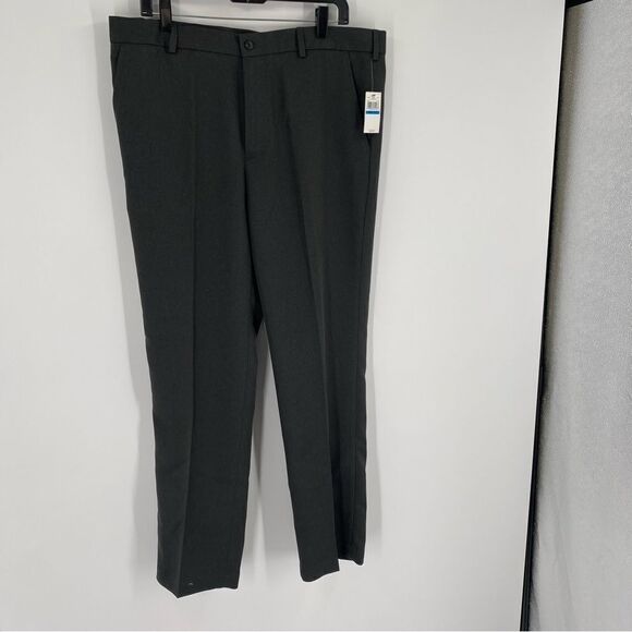 Van Heusen Travel Premium Men’s Straight Fit Dress Pants size 36 x 32 Gray - Picture 1 of 4